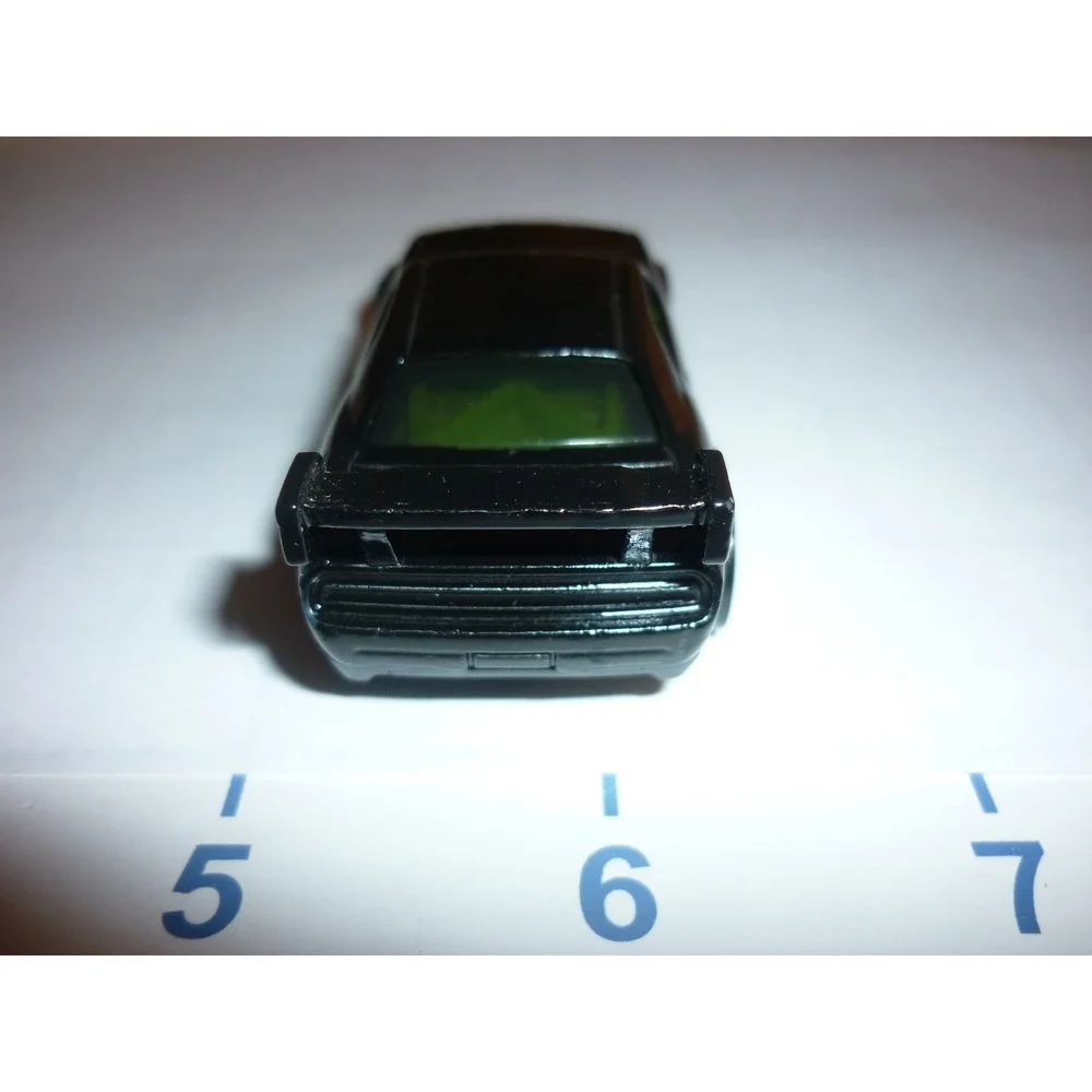 Hot Wheels Dodge Challenger Drift Car Black Green 1:64 Scale Diecast‎ Toy 2010